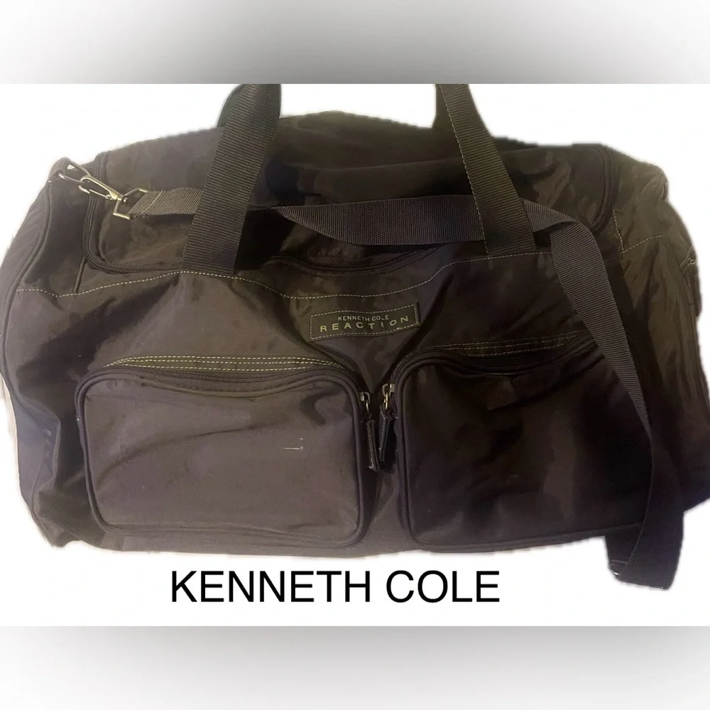 Kenneth Cole Reaction Duffle Bag With Shoulder Strap